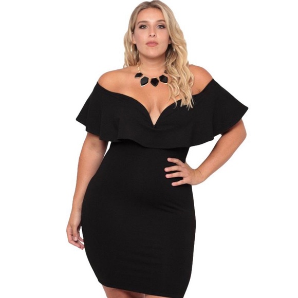 Dresses & Skirts - Plus Size Off the Shoulder Dress